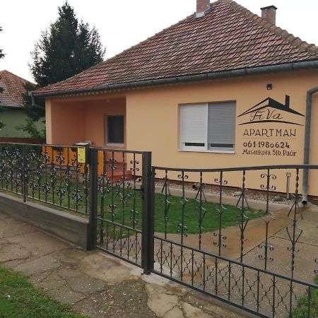 Apartman Fiva Appartement Pacir Buitenkant foto