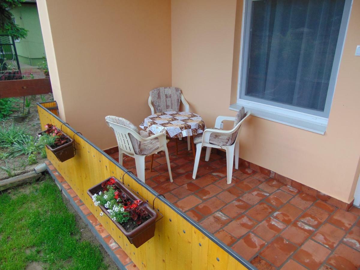 Apartman Fiva Appartement Pacir Buitenkant foto