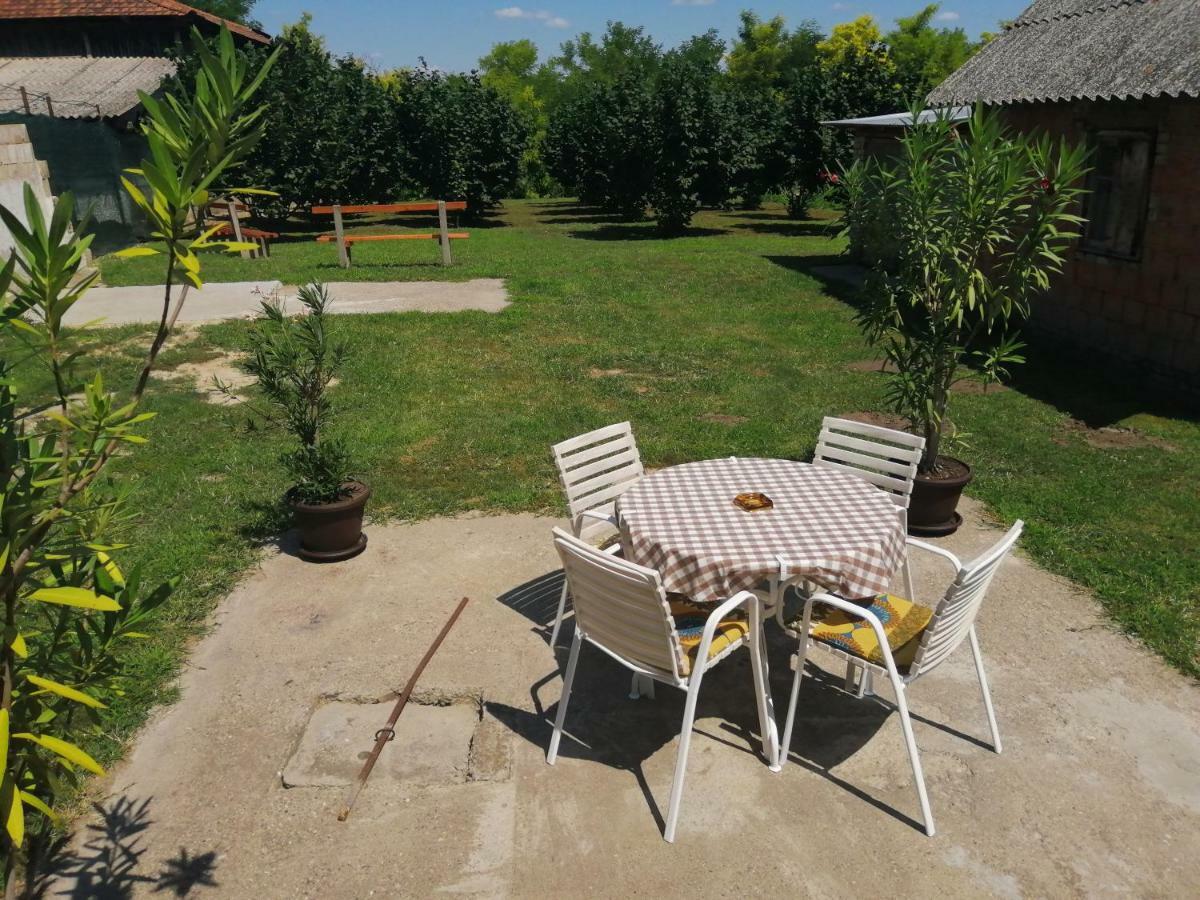 Apartman Fiva Appartement Pacir Buitenkant foto